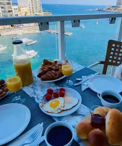 בית אירוח Spinola Bay View